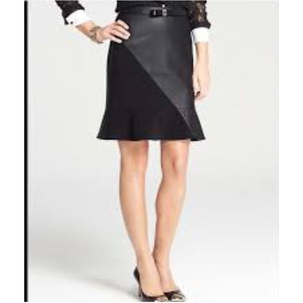 Ann Taylor‎ Black Faux Leather Ruffle Hem skir Womens Size 12